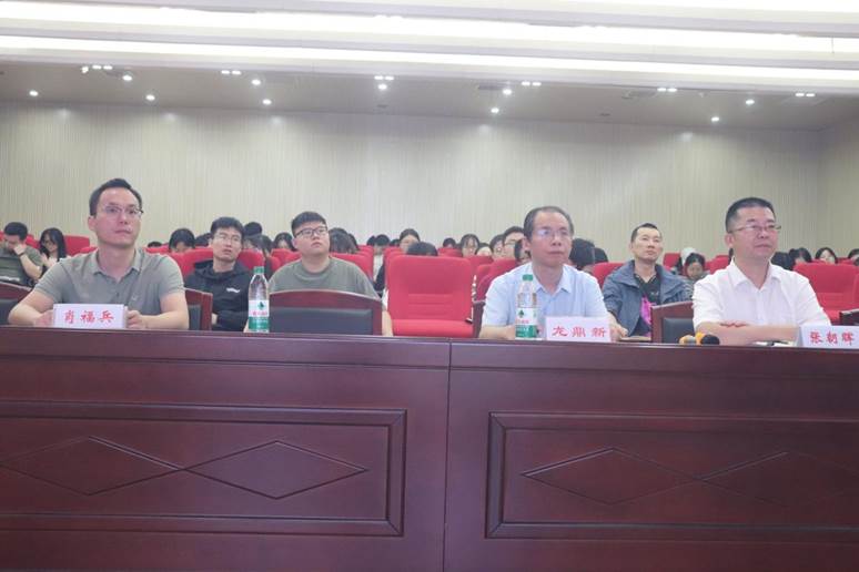 图示, 示意图
中度可信度描述已自动生成:ver1